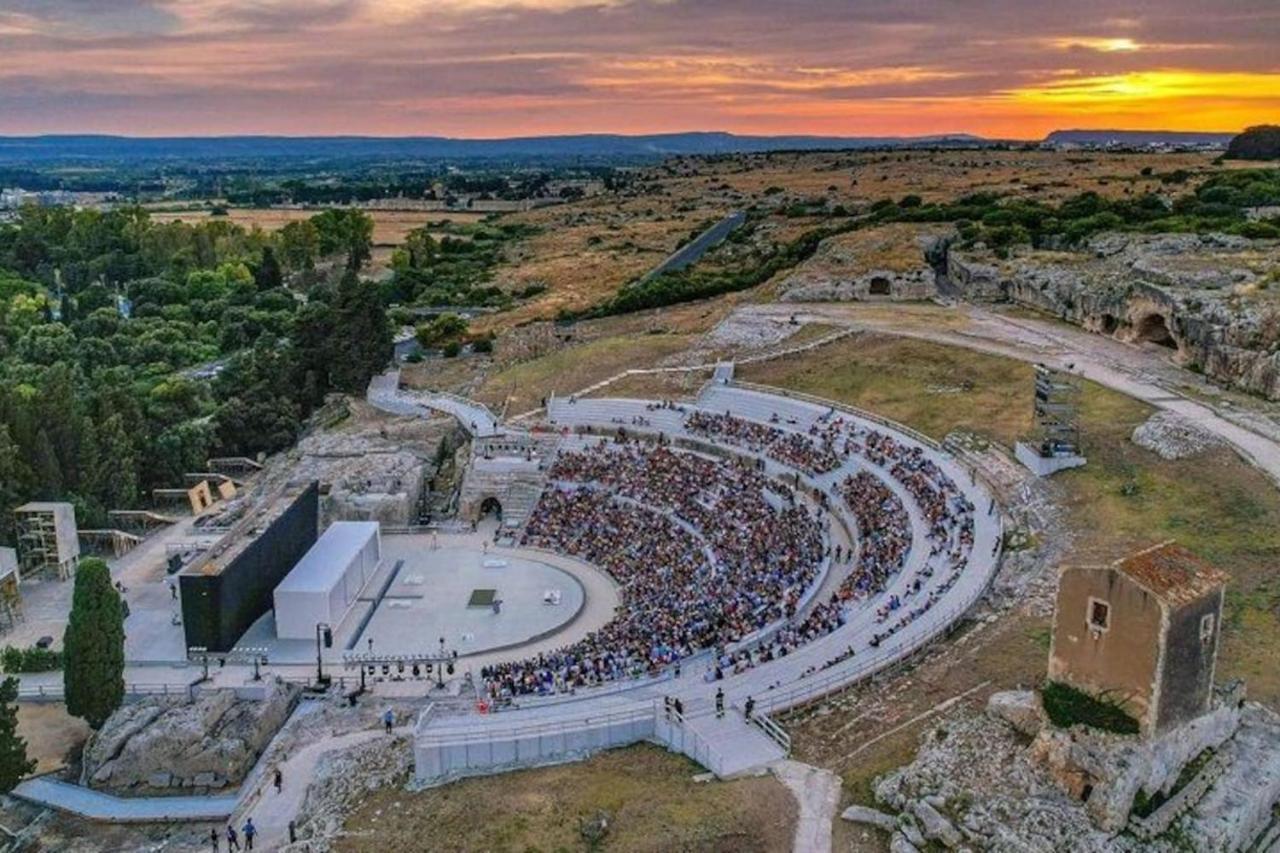 Casa Nonna Paola Vicino Parco Neapolis Lägenhet Syrakusa Exteriör bild